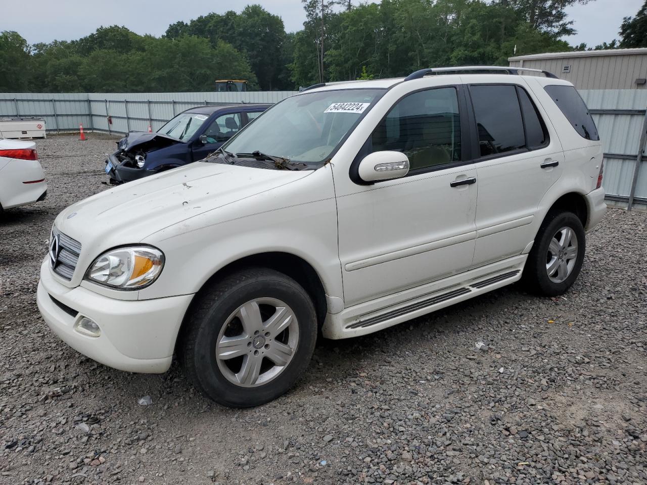 4JGAB57E85A540173 2005 Mercedes-Benz Ml 350