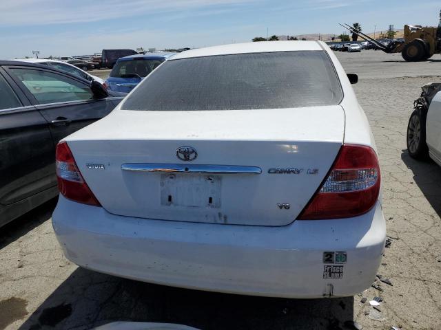 2004 Toyota Camry Le VIN: JTDBF32KX40154910 Lot: 56761174