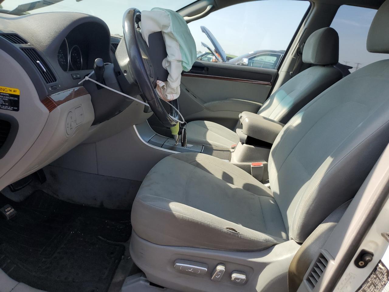 KM8NU13C97U009221 2007 Hyundai Veracruz Gls