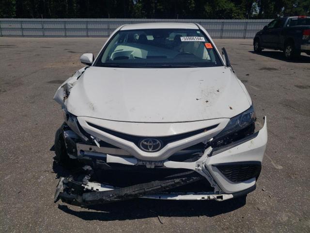 VIN 4T1G11AK1NU640831 2022 Toyota Camry, SE no.5