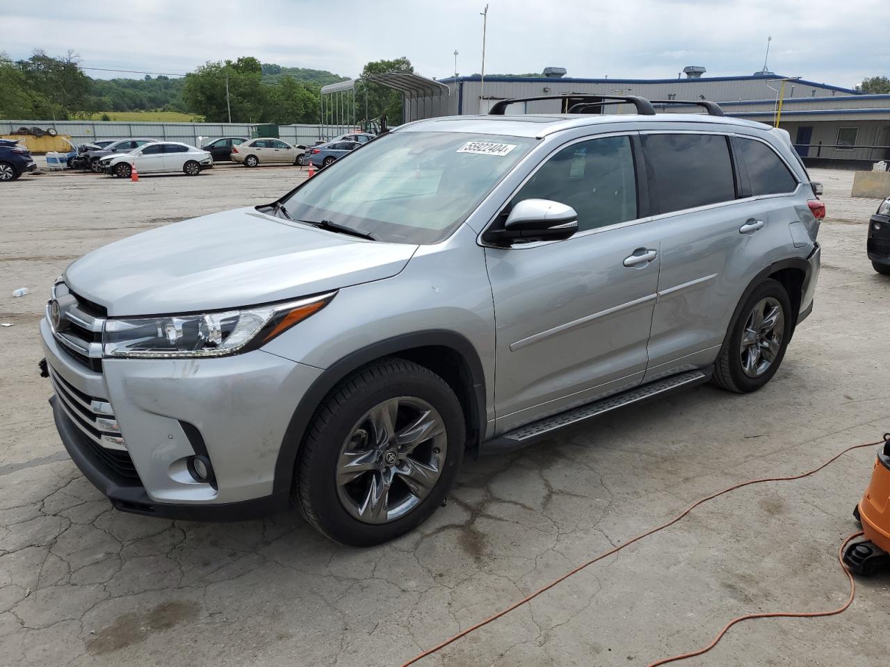 5TDDZRFH1HS398546 2017 Toyota Highlander Limited