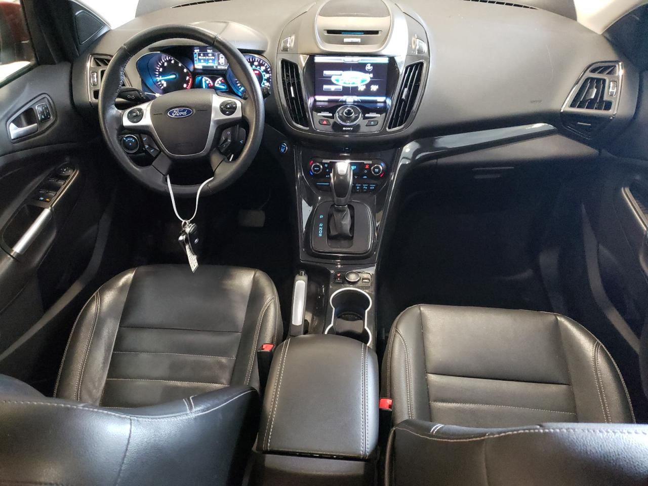 1FMCU9J92EUB99115 2014 Ford Escape Titanium