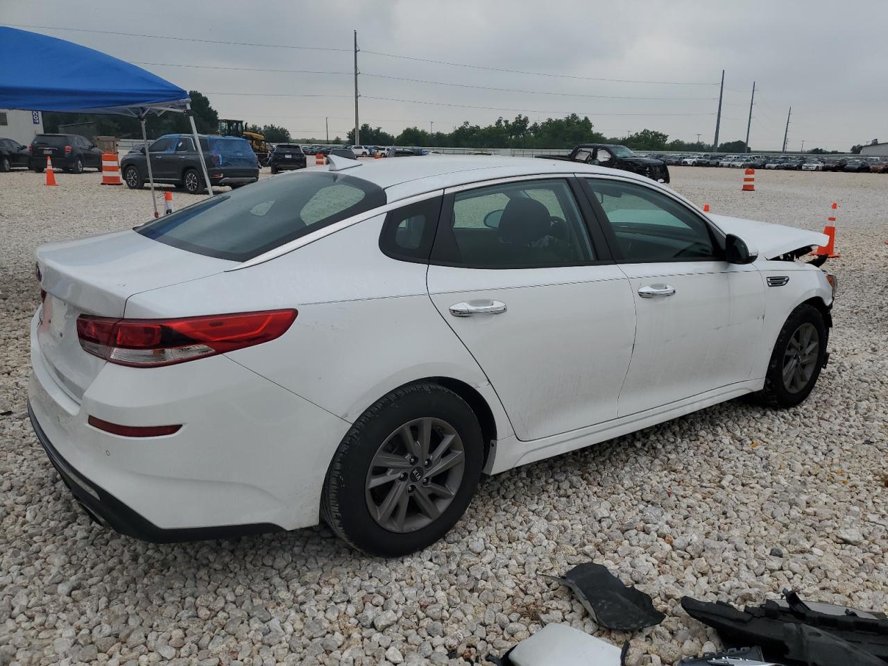 5XXGT4L38LG429232 2020 Kia Optima Lx