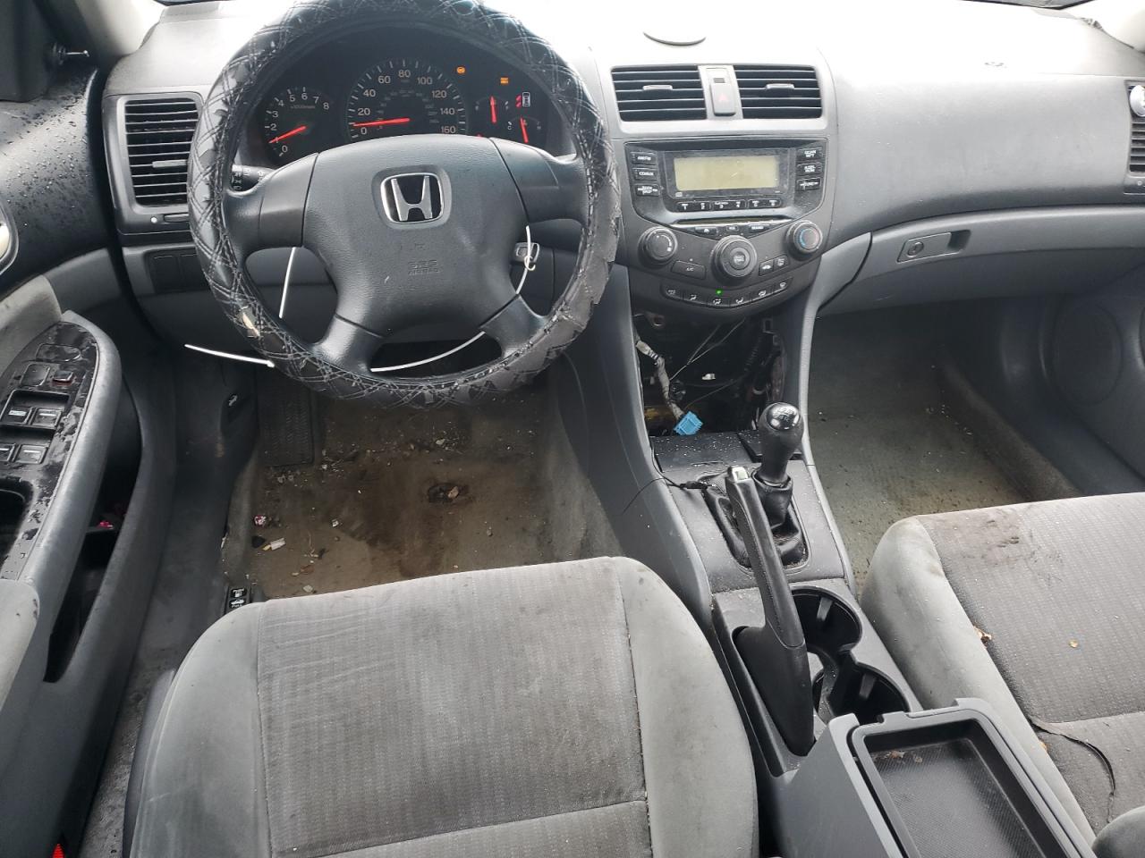 1HGCM55175A096549 2005 Honda Accord Dx