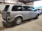 CHRYSLER TOWN & COU photo