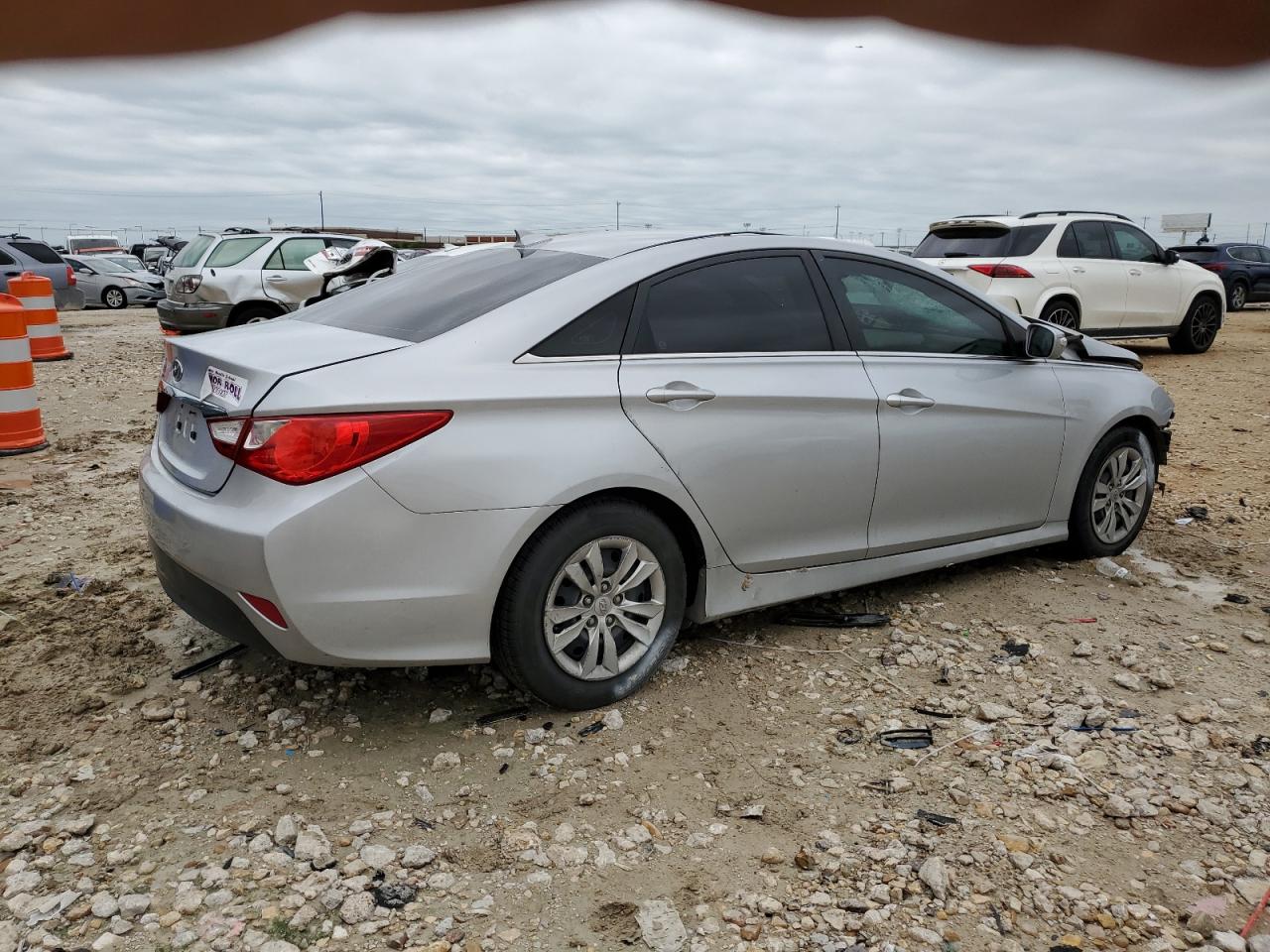 5NPEB4AC9EH825576 2014 Hyundai Sonata Gls