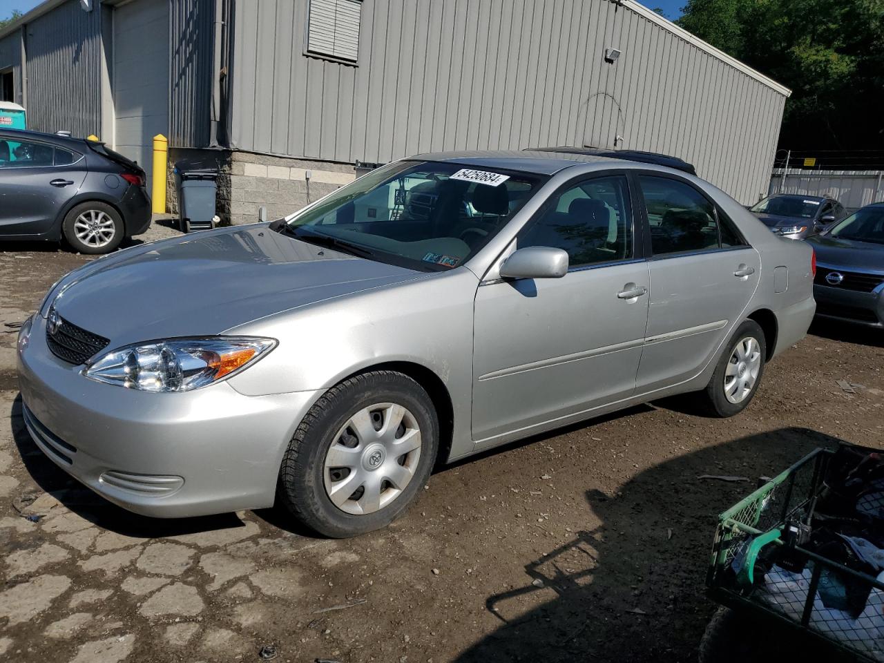 4T1BE32K84U854027 2004 Toyota Camry Le