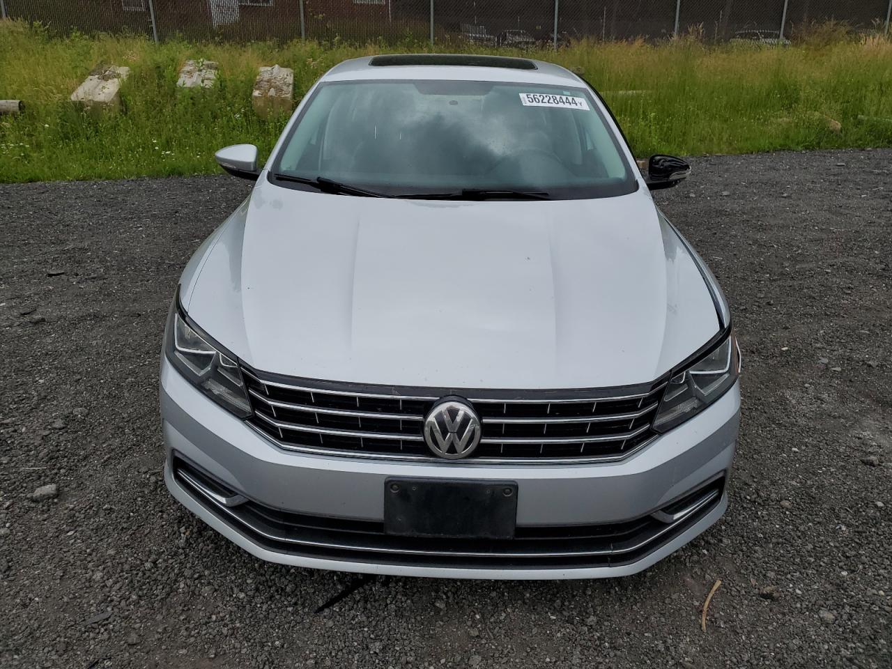 1VWBT7A39HC001205 2017 Volkswagen Passat Se