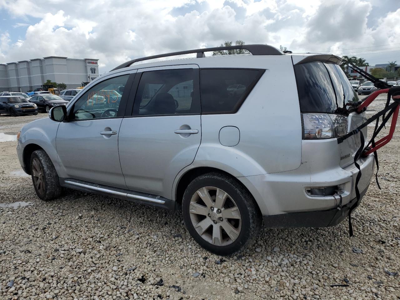 JA4JT3AW4BU032908 2011 Mitsubishi Outlander Se