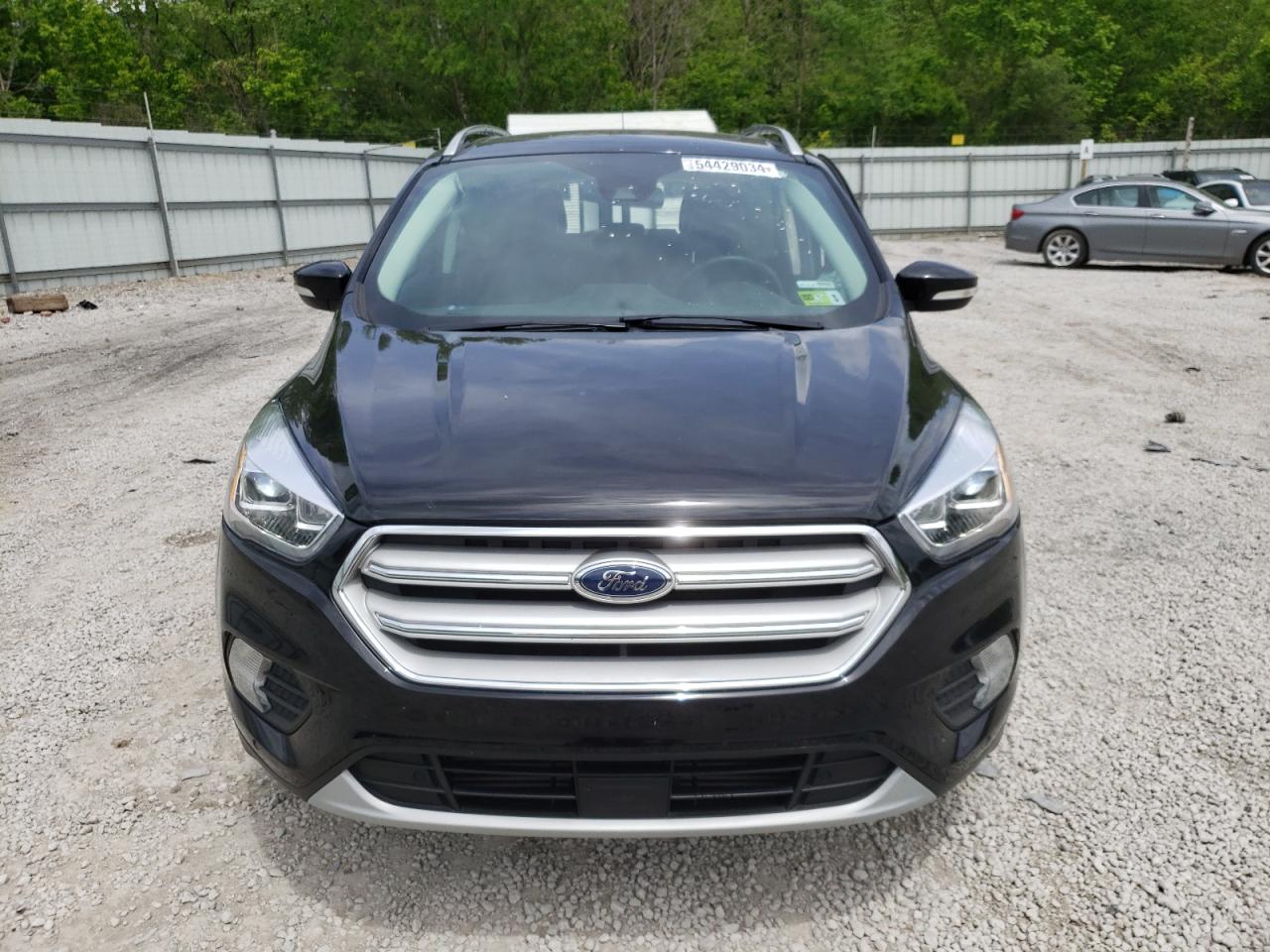 2019 Ford Escape Titanium vin: 1FMCU9J90KUC23505