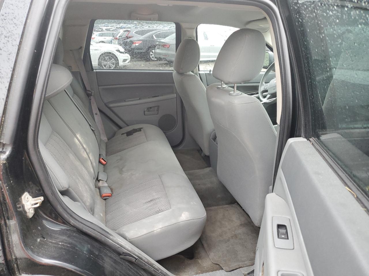 1J4GR48K46C323423 2006 Jeep Grand Cherokee Laredo