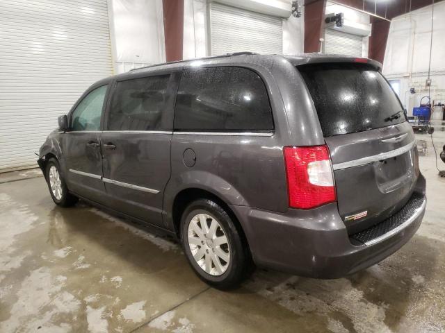 2016 Chrysler Town & Country - Image 2