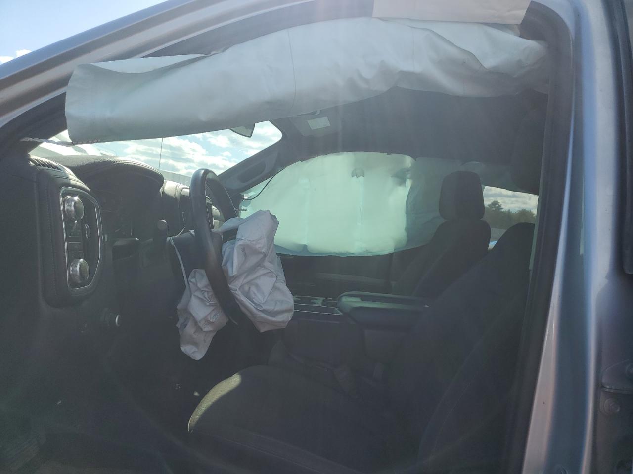 1GTR9BED8LZ227148 2020 GMC Sierra K1500 Sle