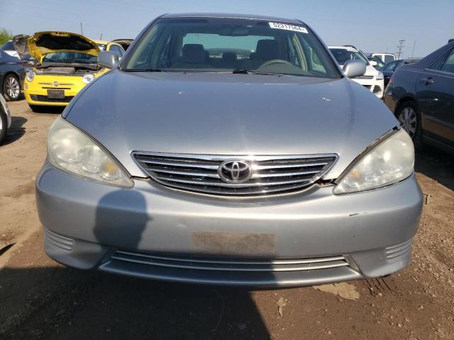 2005 Toyota Camry Le VIN: 4T1BF30K65U599623 Lot: 52317564