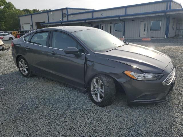 VIN 3FA6P0HD6JR229691 2018 Ford Fusion, SE no.4