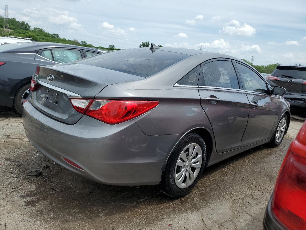 2012 Hyundai Sonata Gls vin: 5NPEB4AC4CH418150