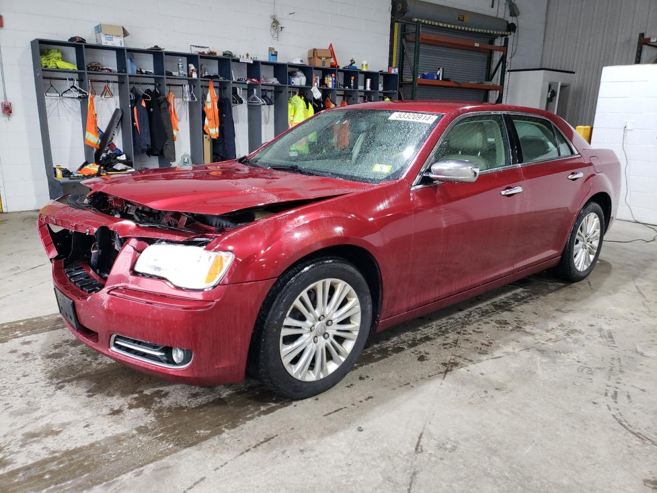 2014 Chrysler 300C vin: 2C3CCAKG6EH125614