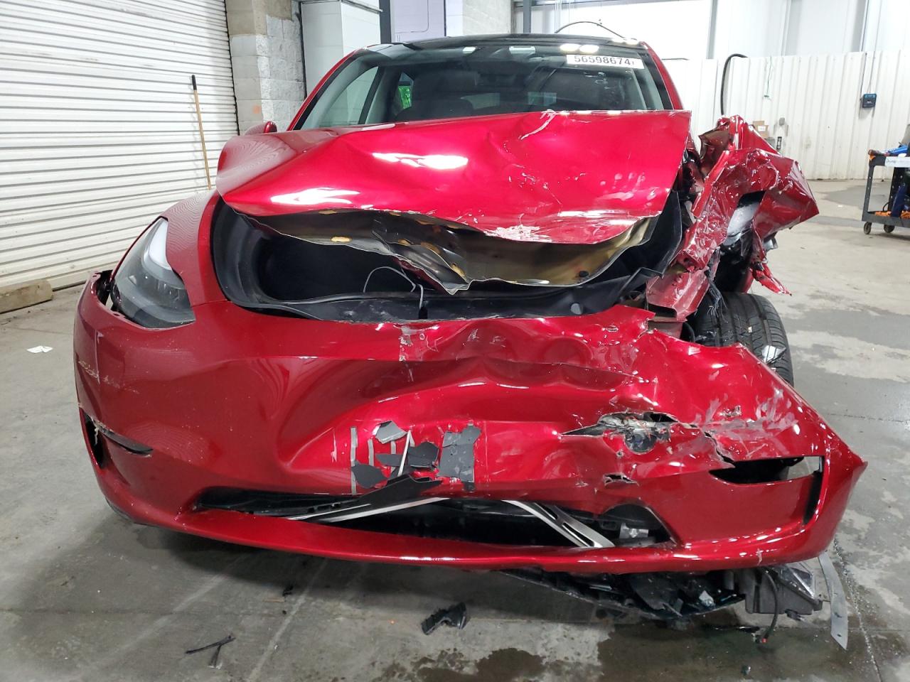 7SAYGDEE2RF025929 2024 Tesla Model Y