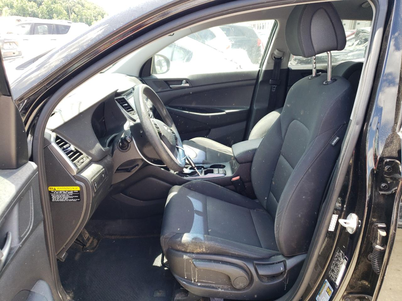 KM8J23A47JU635952 2018 Hyundai Tucson Se