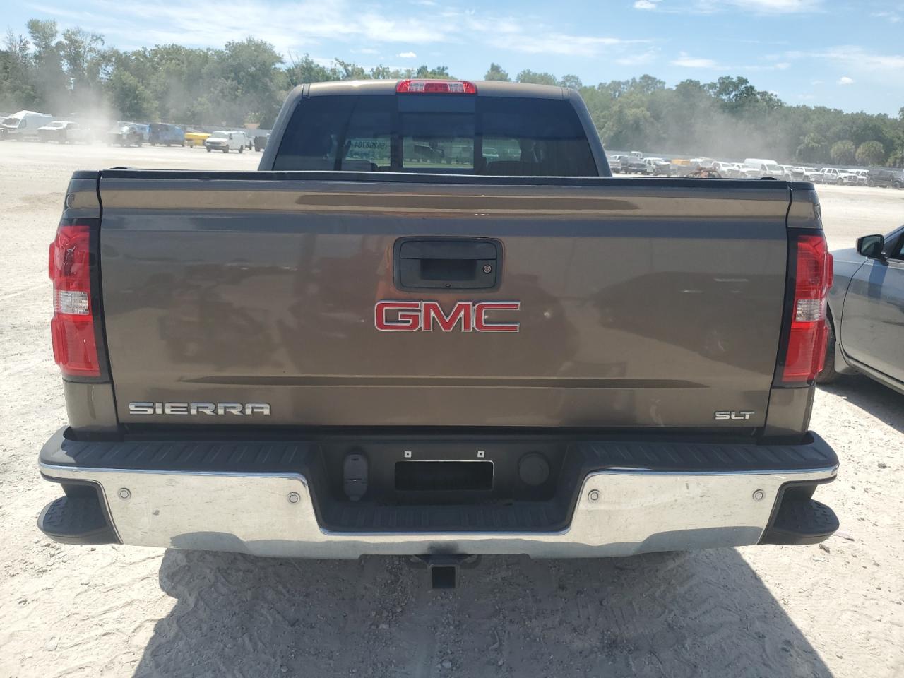 3GTP1VEC3FG527028 2015 GMC Sierra C1500 Slt