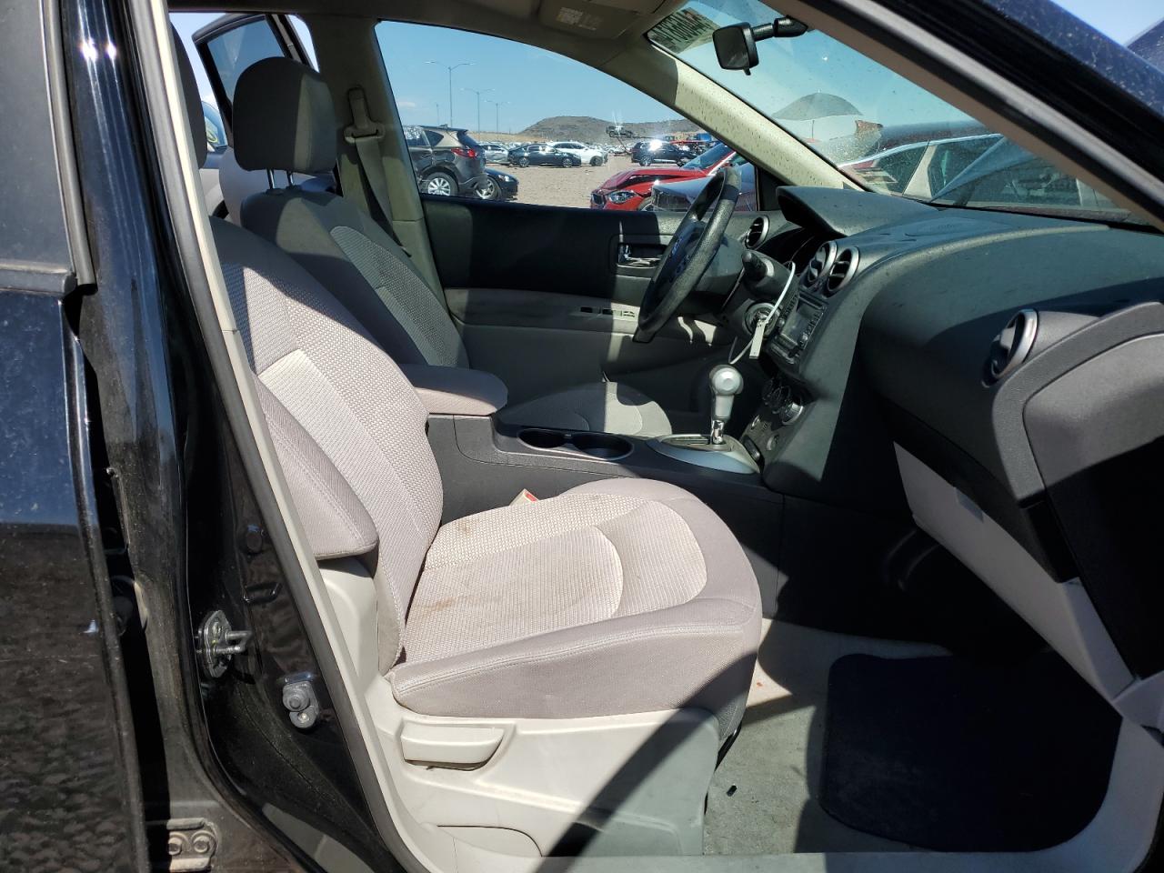 JN8AS5MT6BW565311 2011 Nissan Rogue S