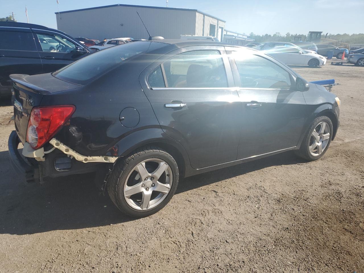 1G1JE5SB2F4190086 2015 Chevrolet Sonic Ltz