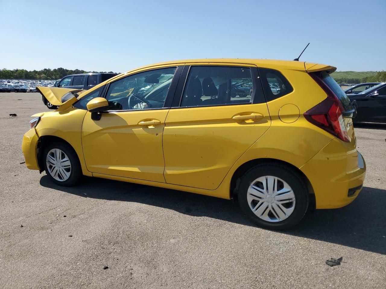 3HGGK5H58JM710172 2018 Honda Fit Lx