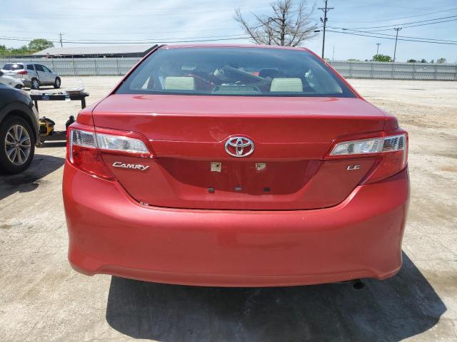  TOYOTA CAMRY 2014 Красный