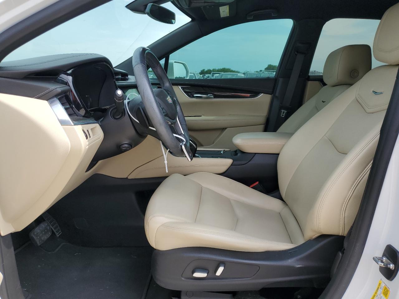 1GYKNARS8HZ299923 2017 Cadillac Xt5