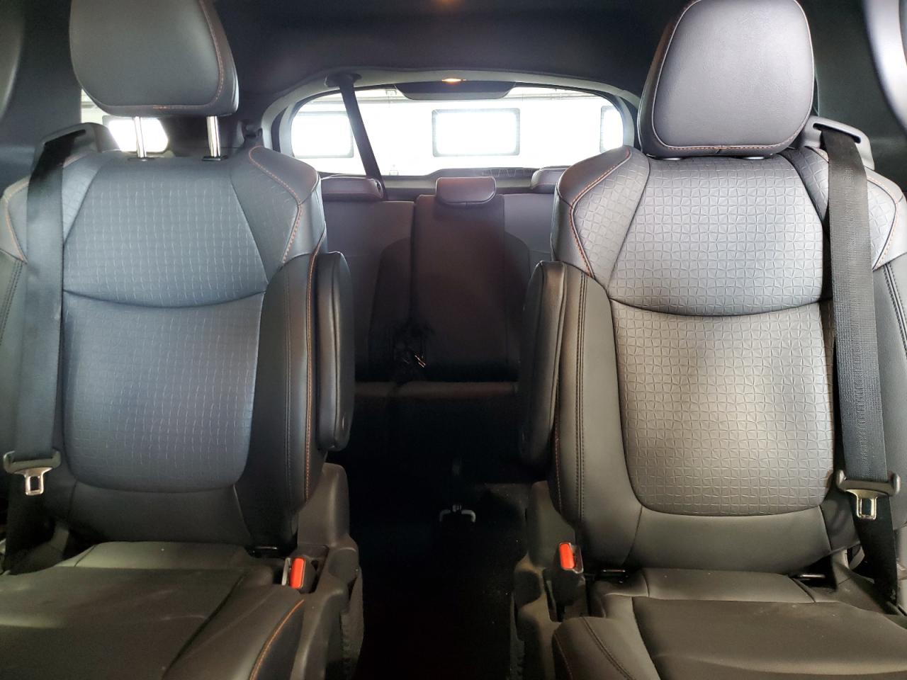 5TDDSKFC9NS052627 2022 Toyota Sienna Xse