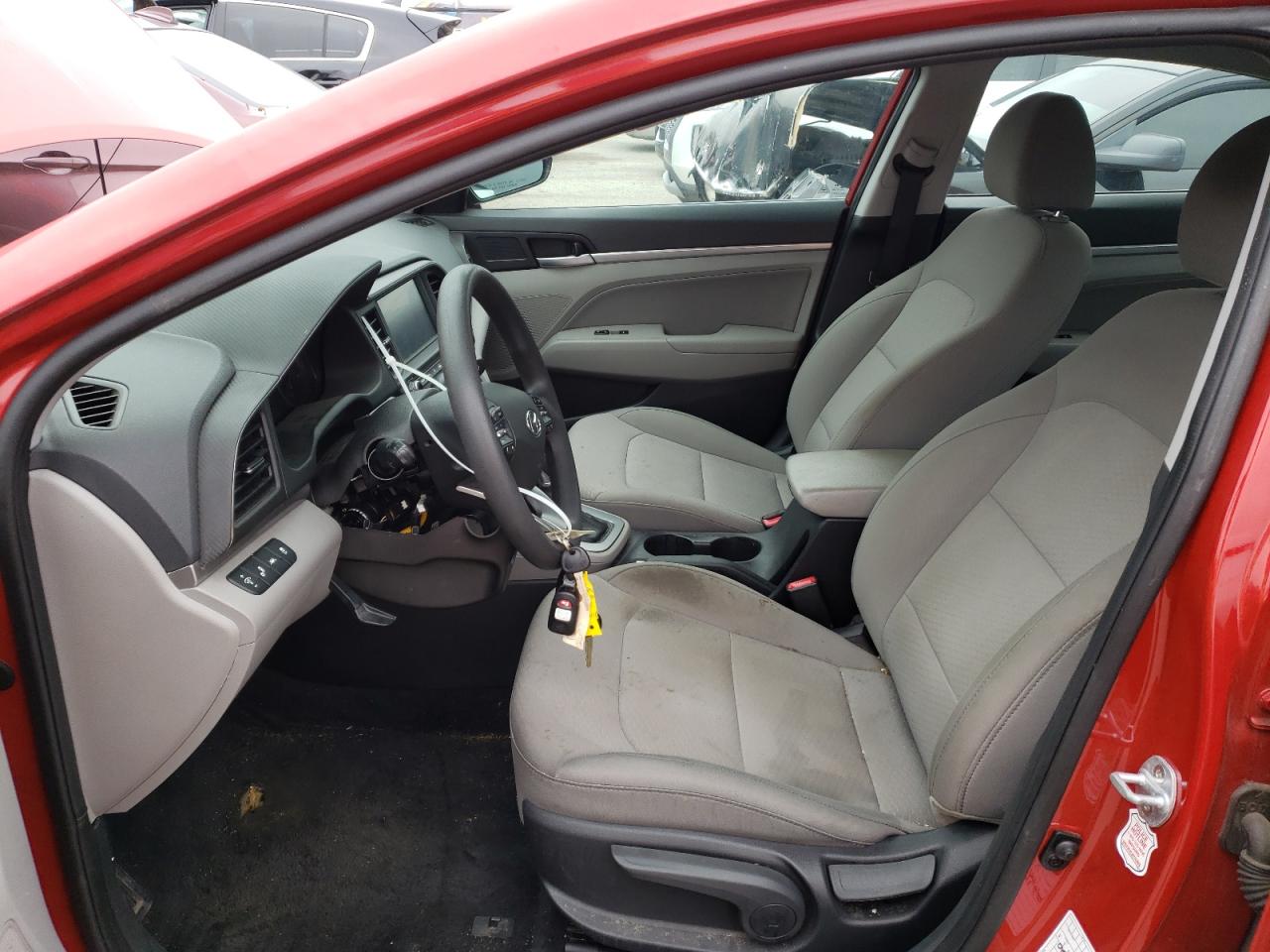 5NPD84LF9KH497976 2019 Hyundai Elantra Sel