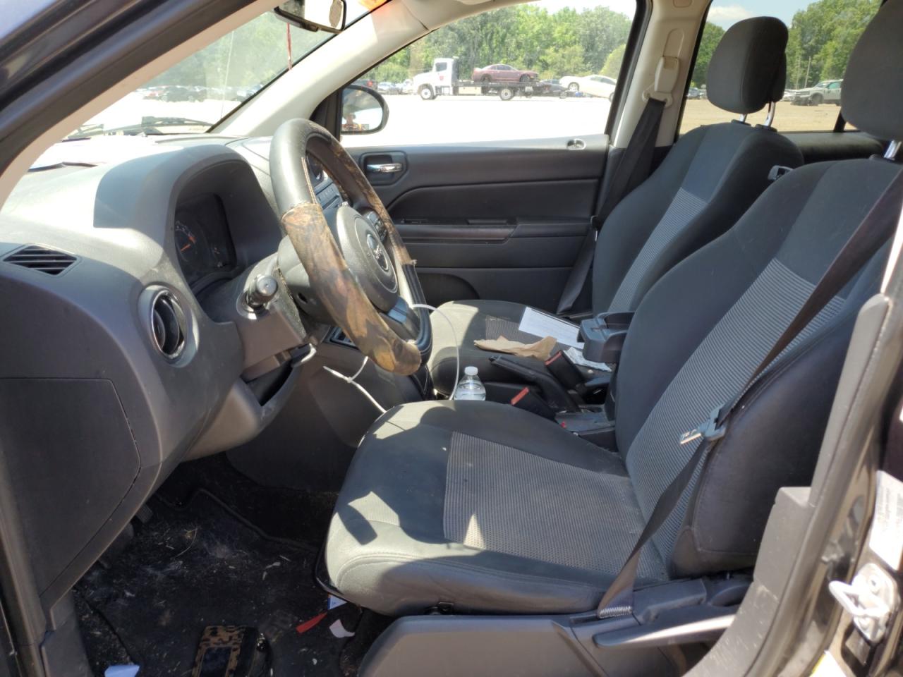 1C4NJDBB1GD522003 2016 Jeep Compass Sport