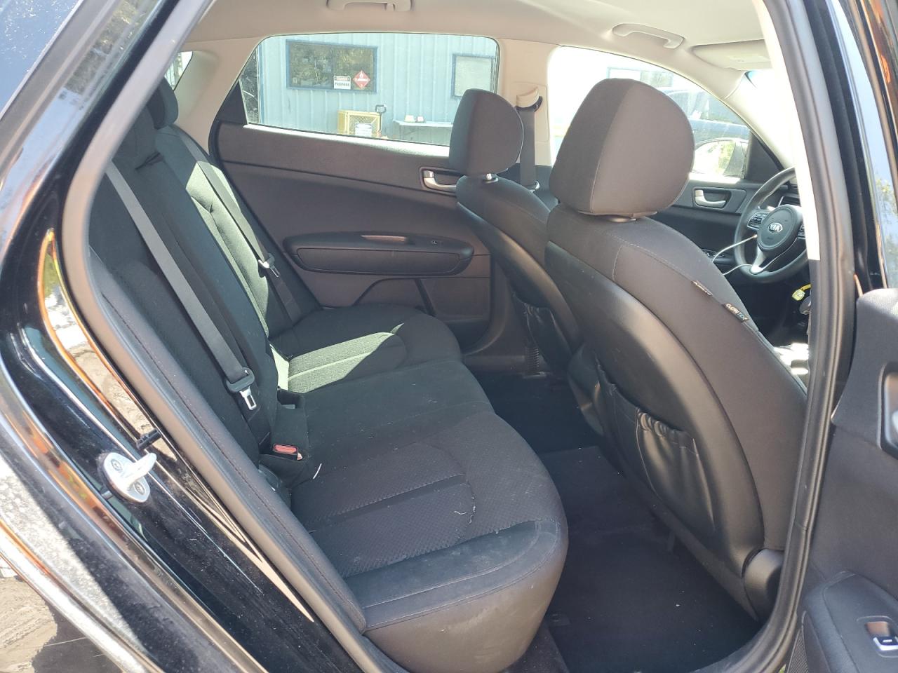 5XXGT4L30JG197481 2018 Kia Optima Lx