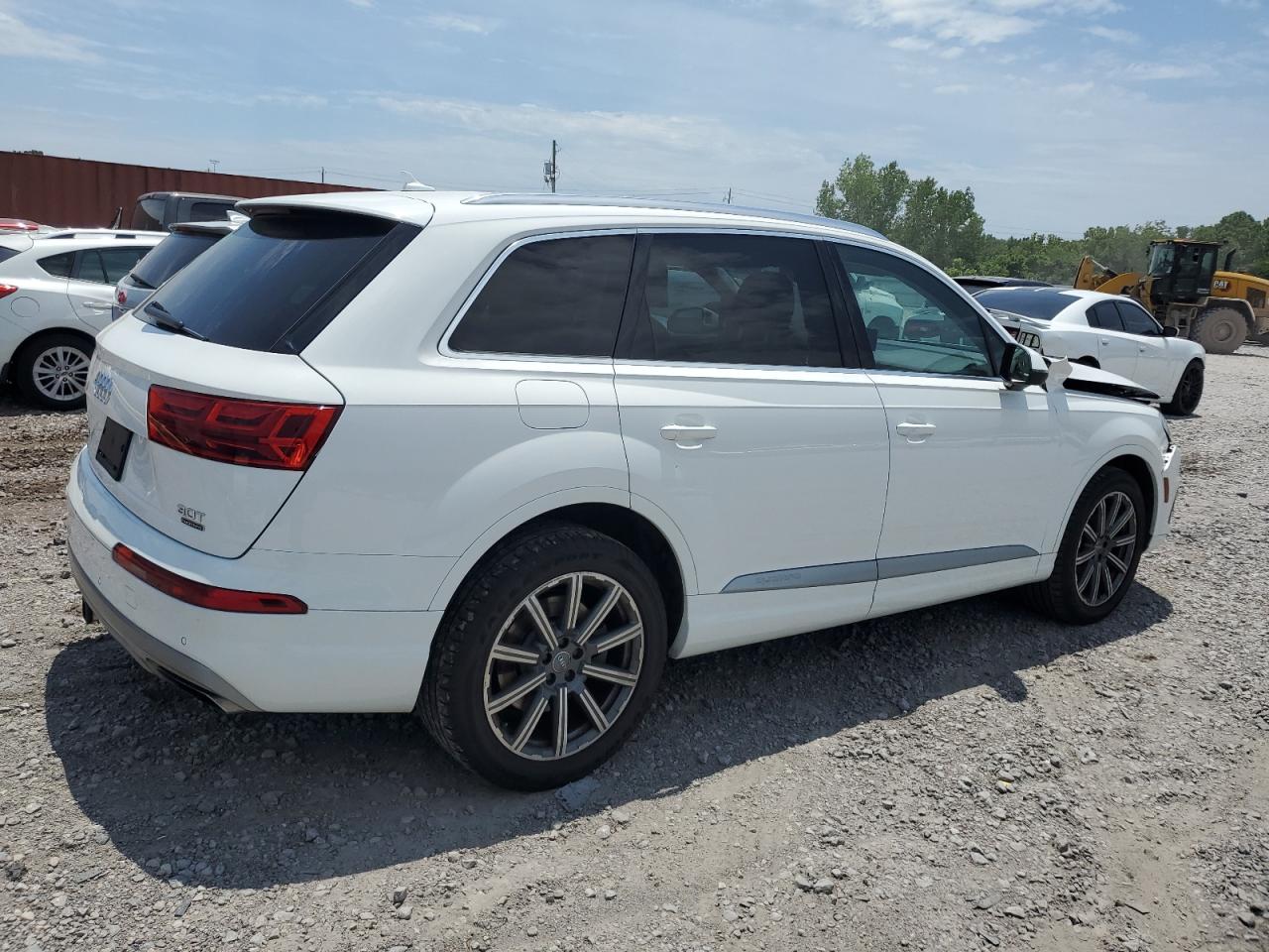 WA1VABF79JD023669 2018 Audi Q7 Prestige