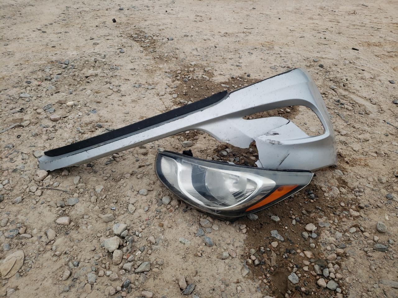 KMHCT4AE3DU477473 2013 Hyundai Accent Gls