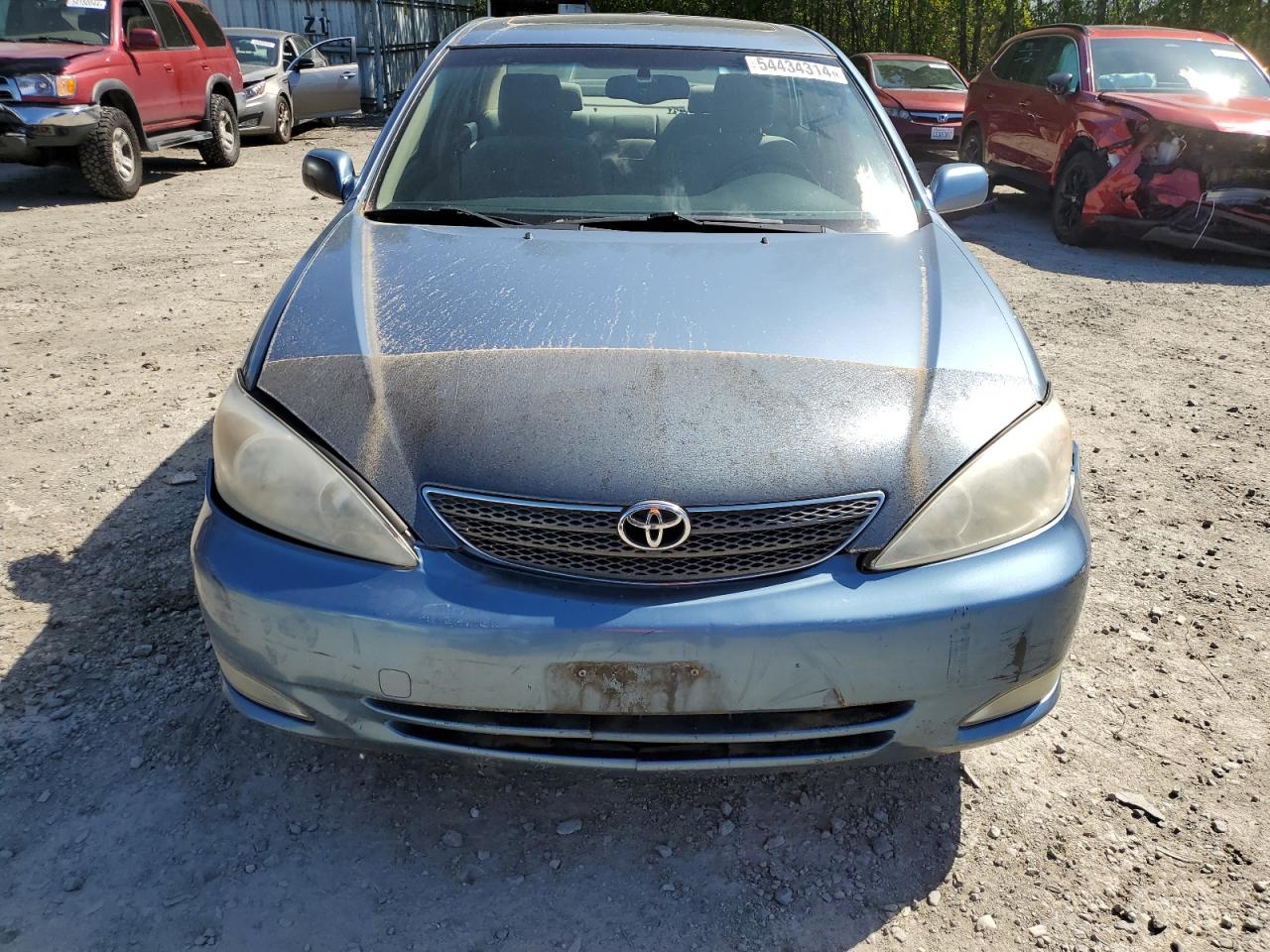 JTDBE30K020118128 2002 Toyota Camry Le