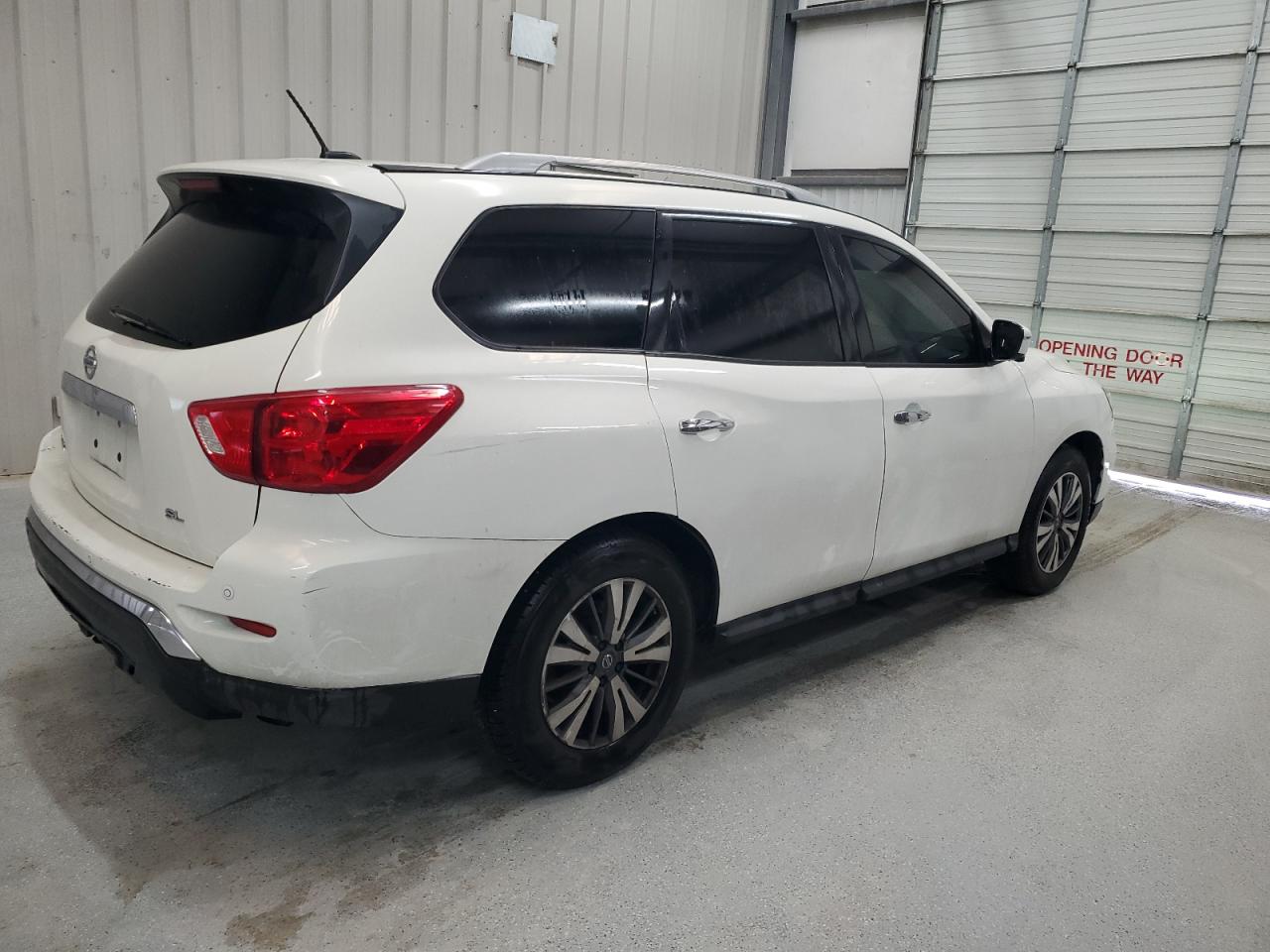 5N1DR2MN6HC652488 2017 Nissan Pathfinder S