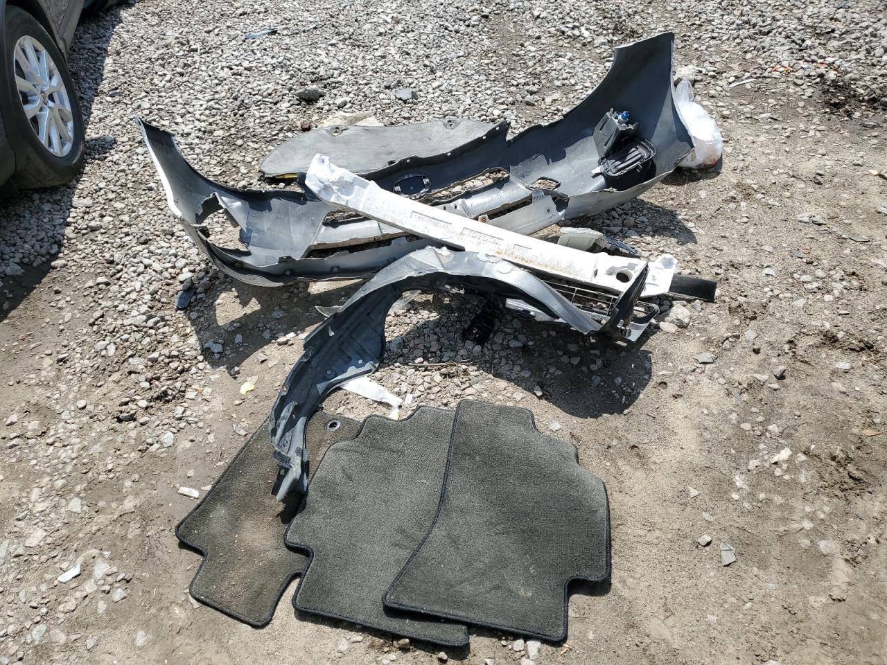 JTDKDTB30E1080035 2014 Toyota Prius C