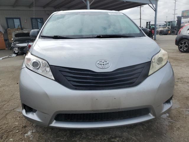 2011 Toyota Sienna Base VIN: 5TDKA3DC9BS005077 Lot: 52570224