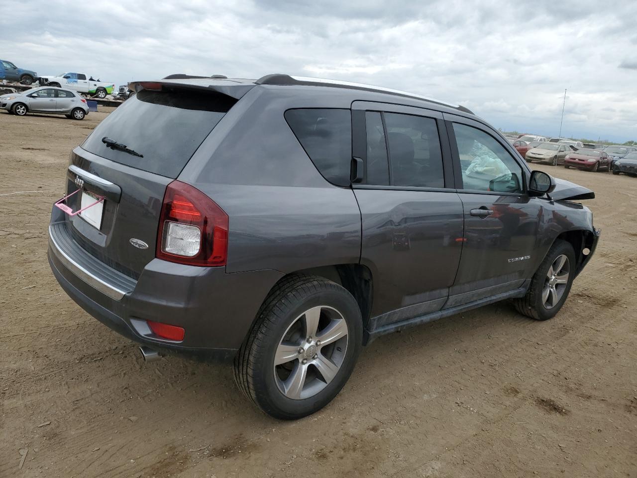 1C4NJDEB3GD738902 2016 Jeep Compass Latitude