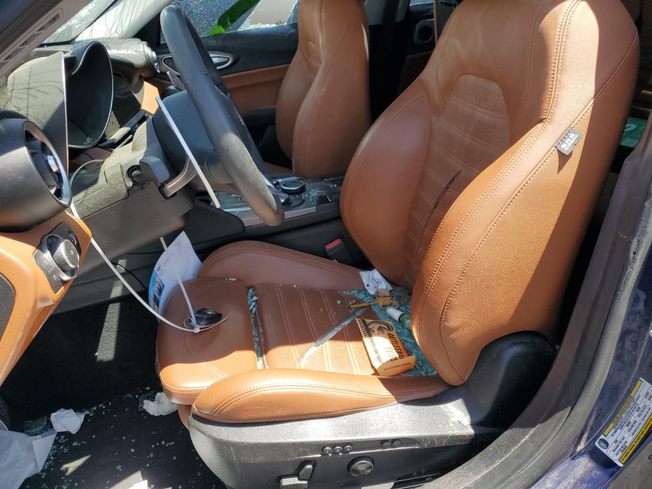 ZARFAECN0J7596947 2018 Alfa Romeo Giulia Ti