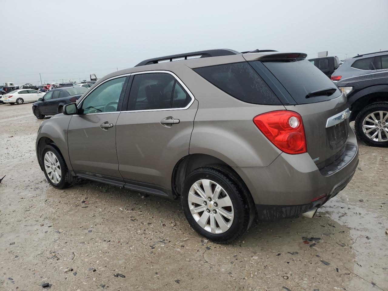 2CNFLPE51B6411282 2011 Chevrolet Equinox Lt