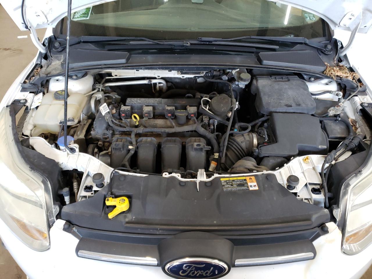 1FADP3F28EL131485 2014 Ford Focus Se