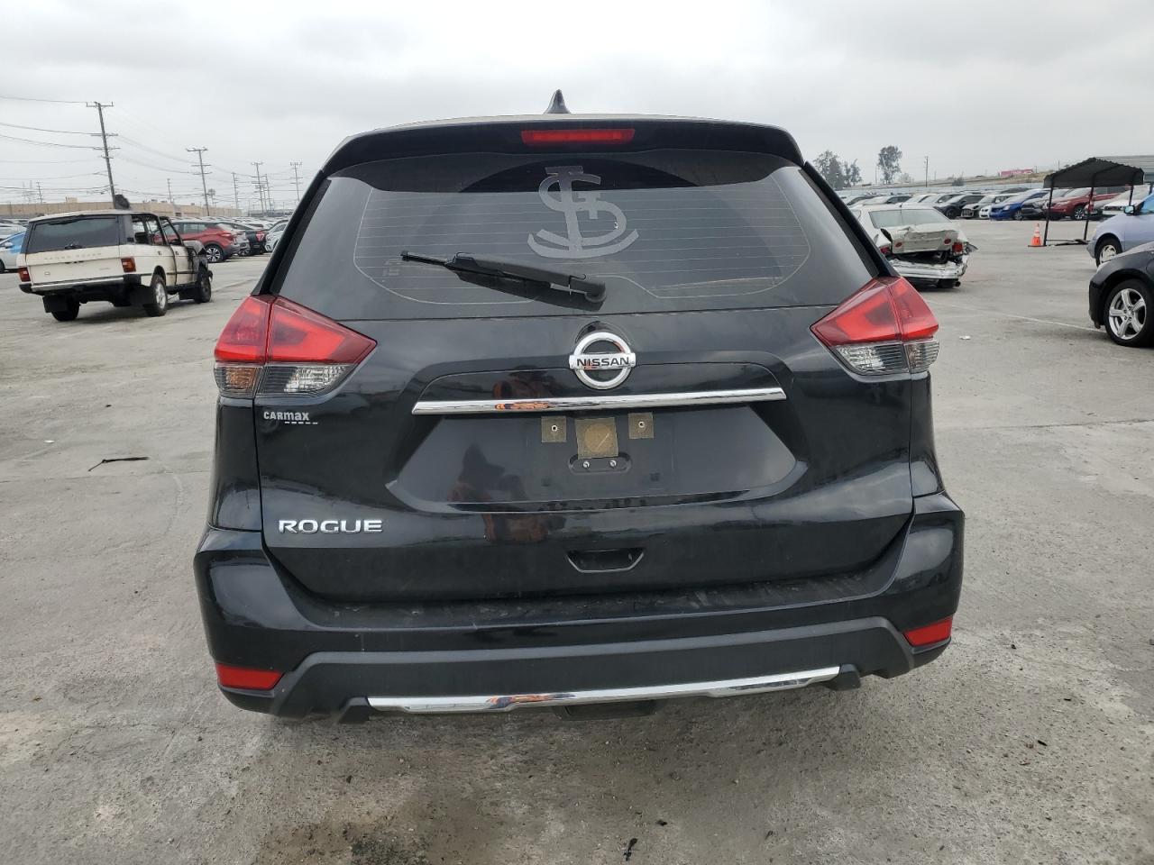 2018 Nissan Rogue S vin: JN8AT2MT8JW452079