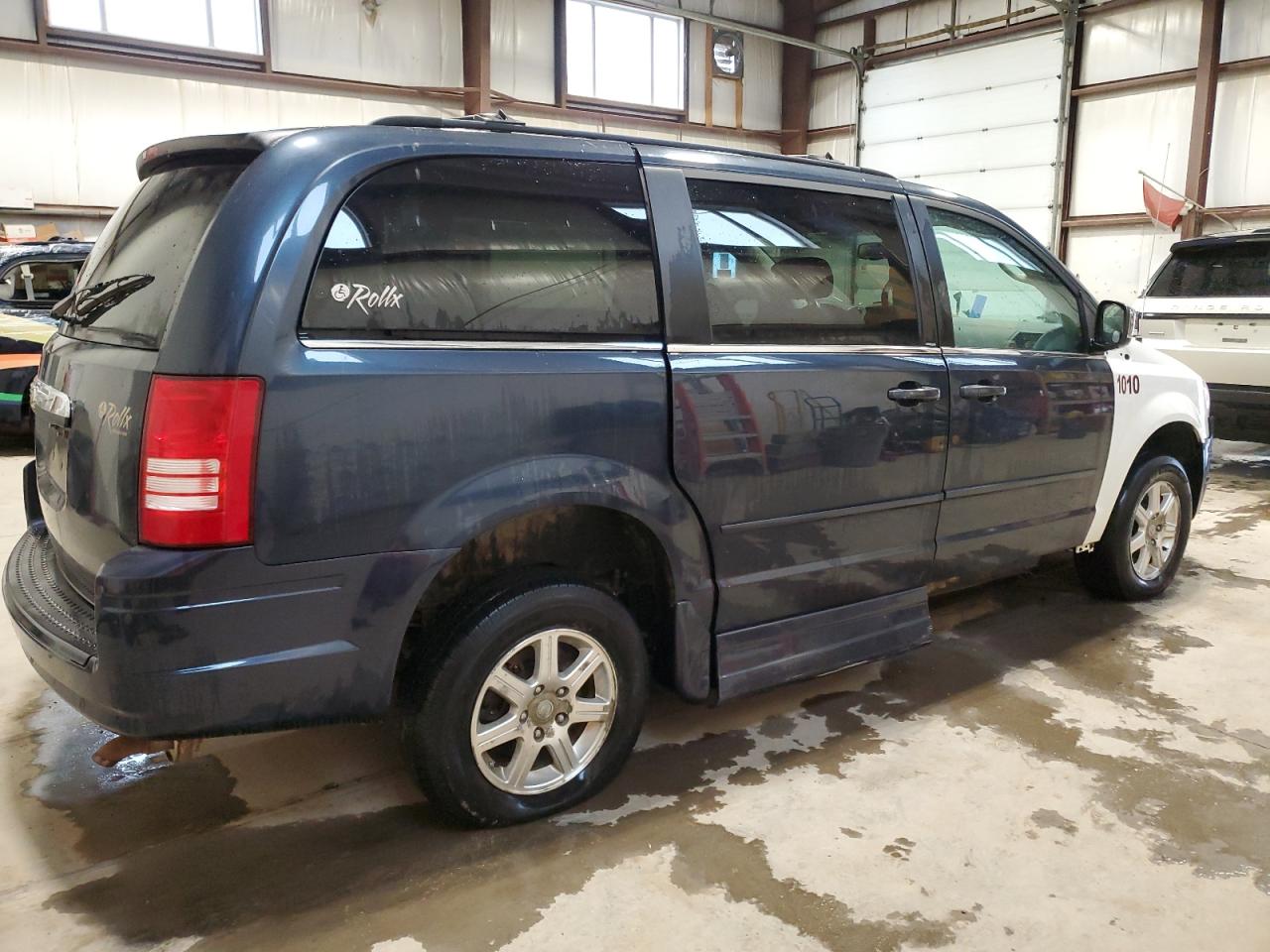 2A8HR64X48R700696 2008 Chrysler Town & Country Limited