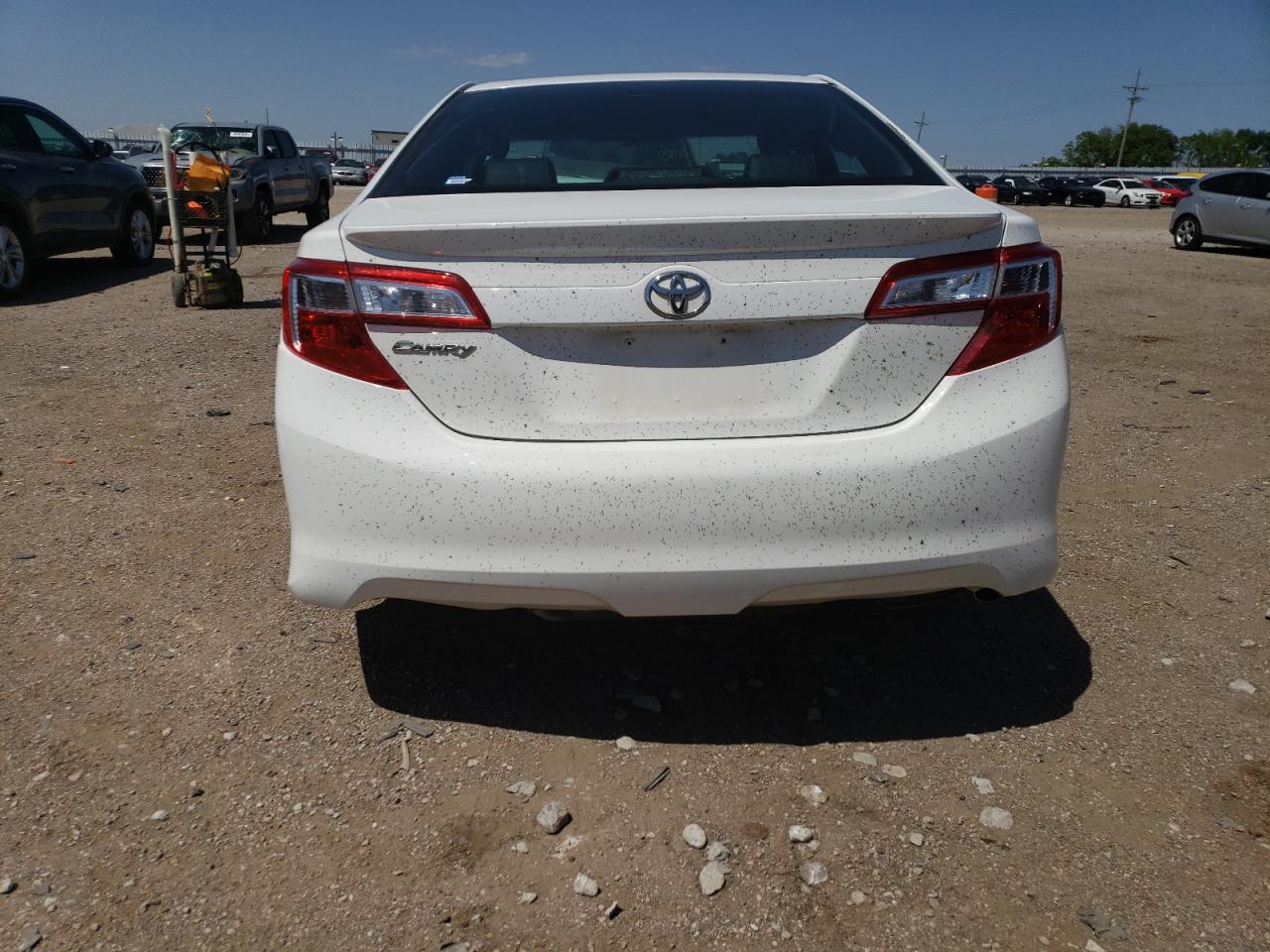 4T1BF1FKXEU346588 2014 Toyota Camry L