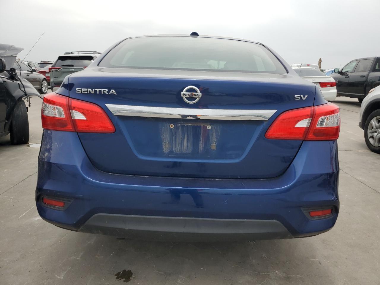 3N1AB7AP6JY202306 2018 Nissan Sentra S