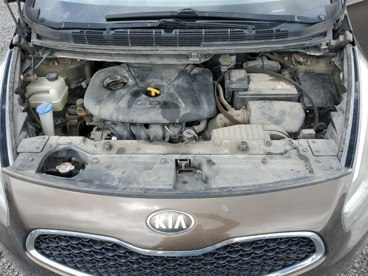 KNAHU8A35E7018021 2014 Kia Rondo