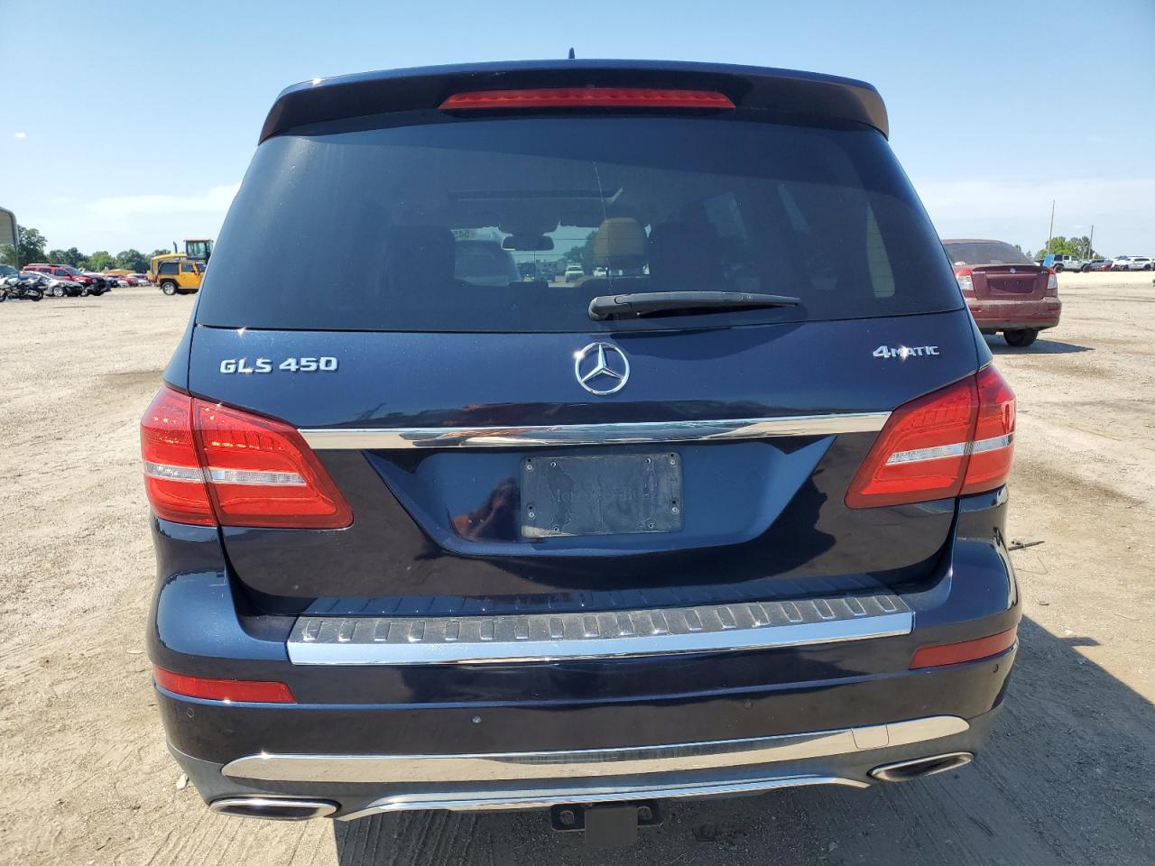 4JGDF6EE4HA922070 2017 Mercedes-Benz Gls 450 4Matic