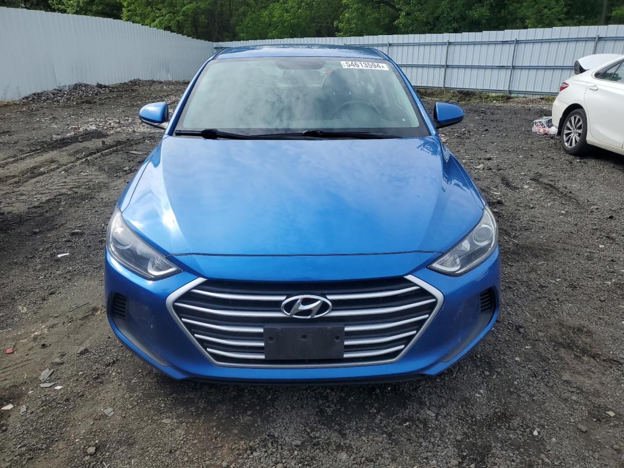 5NPD84LF5HH038081 2017 Hyundai Elantra Se